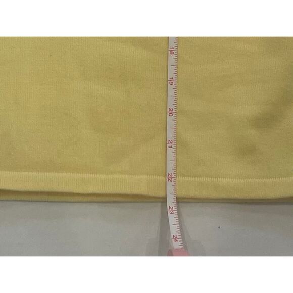 Talbots Cotton Blend Butter Yellow Short Sleeve V-Neck Sweater, Size S - Picture 9 of 9